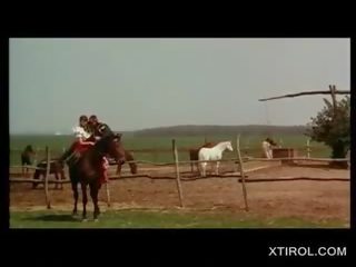 Bavarian класически порно филм с космати женчовци